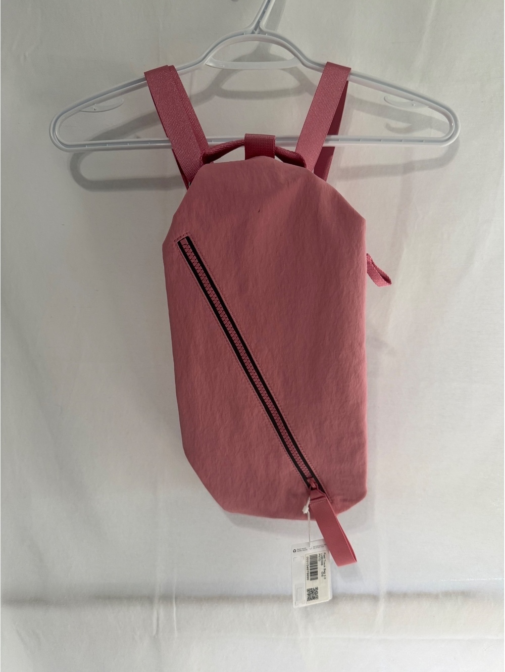 Lululemon NWT FAST TRACK BAG 2.0